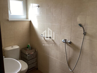 VÝHODNÁ CENA 4-izbový tehlový RD s krásnym pozemkom - 12