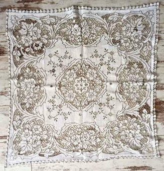 Retro vyšívané obrusy - 12