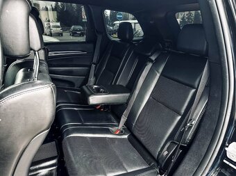 Jeep Grand Cherokee 3.0L V6 CRD Overland A/T - 12