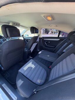 Volkswagen CC 2.0TDI 103KW BlueMotion - 12