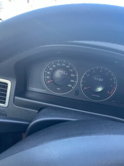 Predaj VOLVO XC70 3,2 AWD benzín US verzia - 12