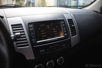 Mitsubishi Outlander 2.2 DI-D TC-SST - 12