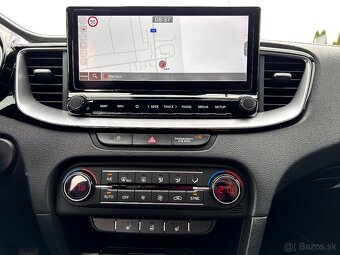 Kia CEED SW 1,5 T-GDi M6 GOLD+LED+NAVI - 12