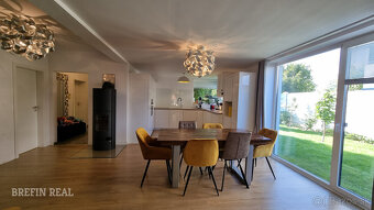 ZNÍŽENÁ CENA za SUPER 6 izb. RD 202 m2, pozemok 700 m2, bazé - 12
