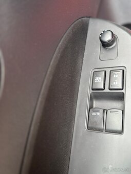 Suzuki Swift 1.2 - 12