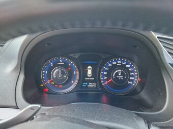 Predam Hyundai I40 1.7 diesel automat - 12