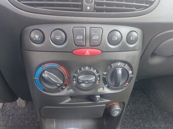 Fiat Punto Sporting 1.2 i 16V  6 rýchlosti Topí TOP Stav - 12