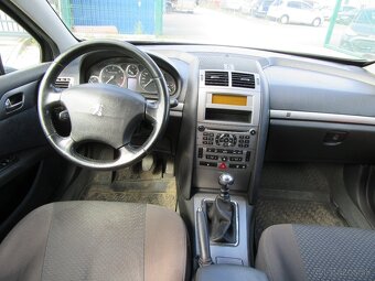 Peugeot 407 - 12