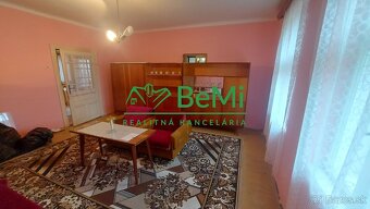Predaj starší 2 izbový rodinný dom, plus 1 izbový rodinný do - 12