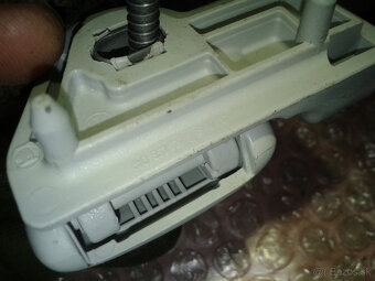 Škoda Octavia Stropné madlá a slnečná clona - 12