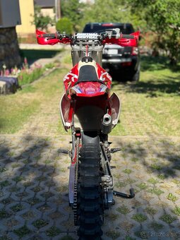 Honda CR125R - 12
