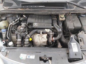 Peugeot 307 1.6 HDi XR - 12