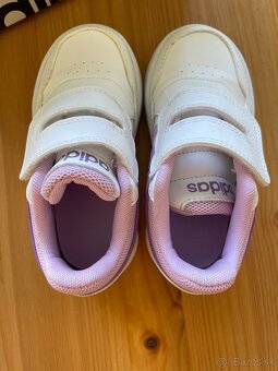 Fialovo-biele tenisky Adidas - 12