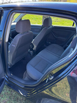 REZERVOVANE - Volkswagen Golf 1.9 TDI - 12