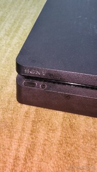Predám playstation 4 slim - 12