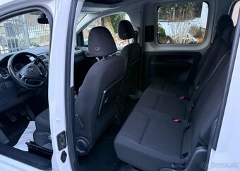 Volkswagen Caddy 2,0TDi MAXI 1Majite,2x šoupačk nafta - 12