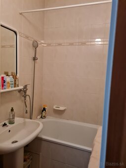 2 izbový byt na dobrej adrese - 12