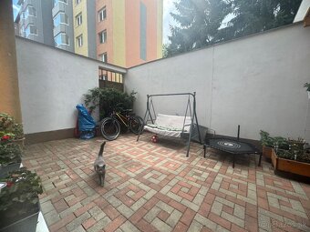NA PREDAJ 2-IZBOVÝ BYT VO VRÚTKACH – TERASA, ZIMNÁ ZÁHRADA, - 12