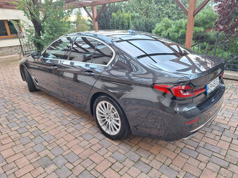 BMW 520d MHEV - 12