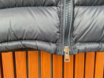 Moncler - 12