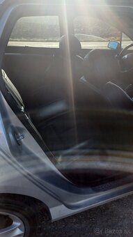 Predám Peugeot 407 sw - 12