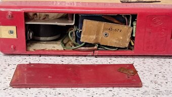 Starožitné elektronkové radio Tesla Minor / 3001 B - 12