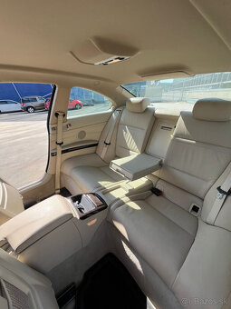 BMW Rad 3 Coupé 320d A/T - 12
