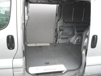 Opel Vivaro 2,0 CDTI 84kw L2 Long 2x šoup. bez DPH 157.000Kč - 12