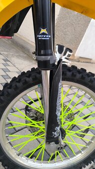 Husqvarna WR 125 2008 plne otvorená - 12