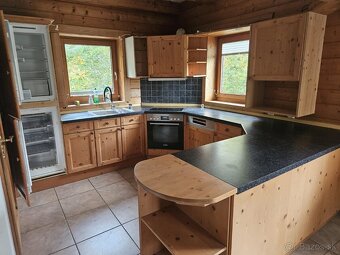 Masívna kuchynská linka z Nemecka so spotrebičmi - 12