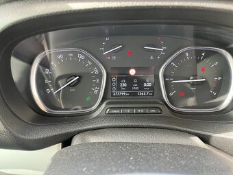 Peugeot Traveller 2.0 BlueHDi Business VIP SR - 12