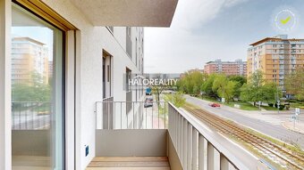 HALO reality - Predaj, dvojizbový byt Bratislava Nové Mesto, - 12