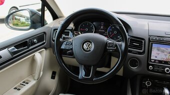 Volkswagen Touareg II 3.0 V6 TDI BMT 4MOTION R-Line - 12