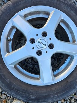 ZIMNE PNEU 185/65 R15 MICHELIN +HLINÍKOVÉ DISKY - 12