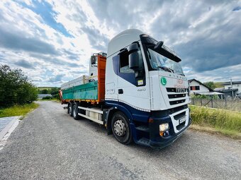 Predám IVECO STRALIS 420 €5,celková 26t,odťahovka s h.rampou - 12