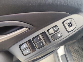 Hyundai ix35 1.6 GDi 99 kW Comfort - 12