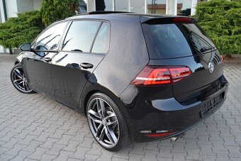 VW GOLF VII 2.0 TDI HIGHLINE, TEMPOMAT, KOŽA, ŠÍBER, ALU R17 - 12
