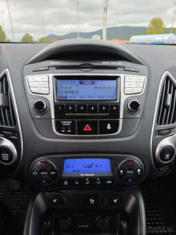 Hyundai ix35 1.7 CRDI 2011 -  4x2 85kW / 114 koní M6 Style - 12