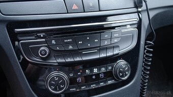 Peugeot 508 RXH 2.0 HDi Hybrid - 12