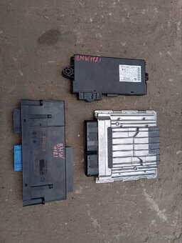 BMW 1 118i e87 rozpredám - 12