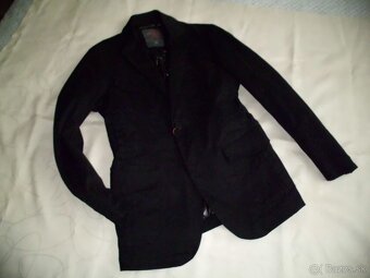 Piazza Italia nový pánsky sakový kabátik zateplený M - 12