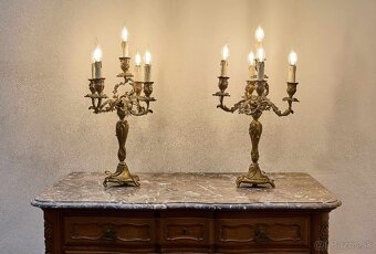 Párové bronzové svietniky z 19. storočia – elektrifikované - 12