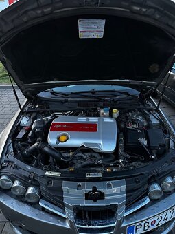 Alfa Rómeo 159 1.9 jtdm 85kw - 12