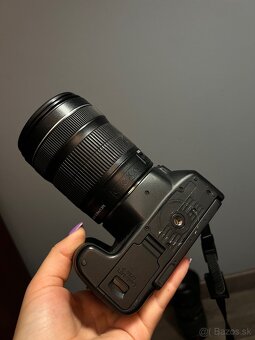 Canon EOS 200D + 3 objektívy + 2 batérie + nabíjačka - 12