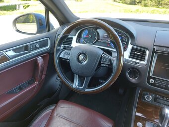 Volkswagen Touareg II 3.0 TDI Executive, 193 kW, 4motion - 12