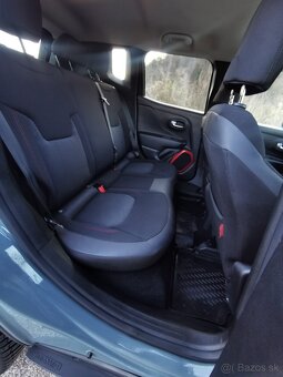 JEEP RENEGADE TRAILHAWK - 12