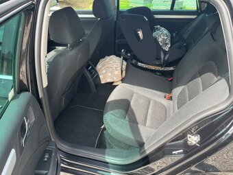 Škoda Superb 2 Combi 2.0TDI CR 2012 DSG - 12