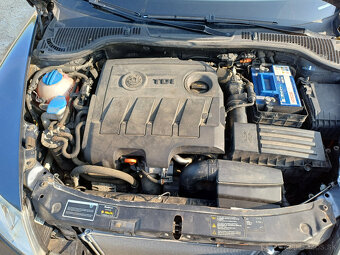 Škoda octavia 1,6 TDI - 12