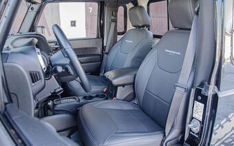 Jeep Wrangler 2.8 CRD Rubicon A/T, 147kW, A5. - 12