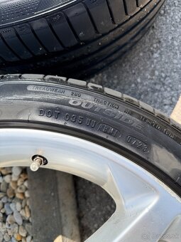 OPEL 245/40 R19 - 12